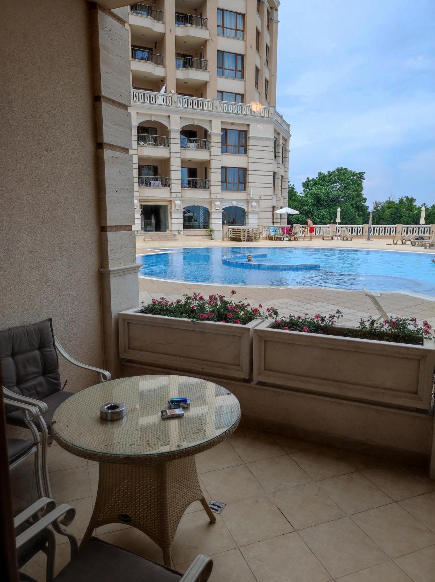 Cabacum Beach Residence Апартамент Голубая Лагуна Várna Kültér fotó